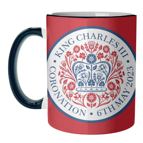 ART WOW – Großhandel Kaffeebecher – Tassen „King Charles“, Krönungsemblem, rot6