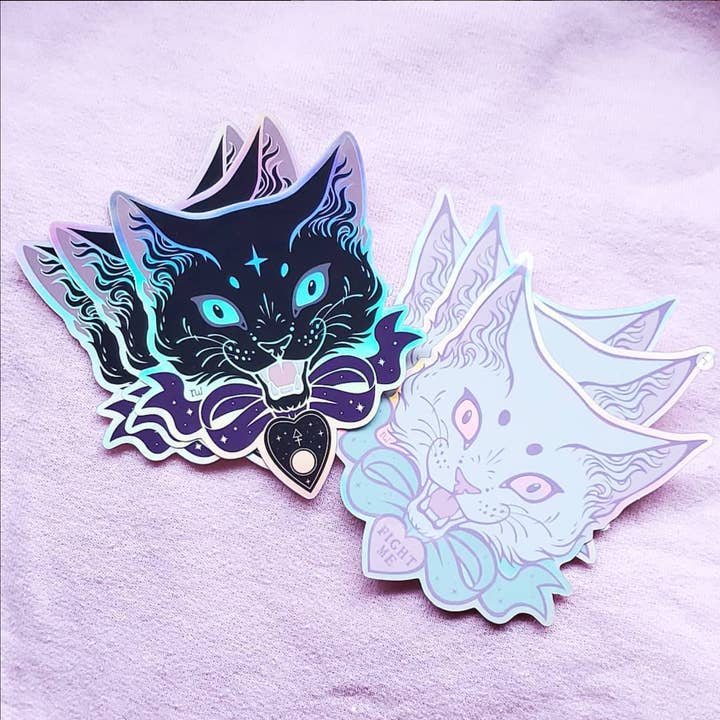 Autocollant chat holographique pour la vente par Nana Williams