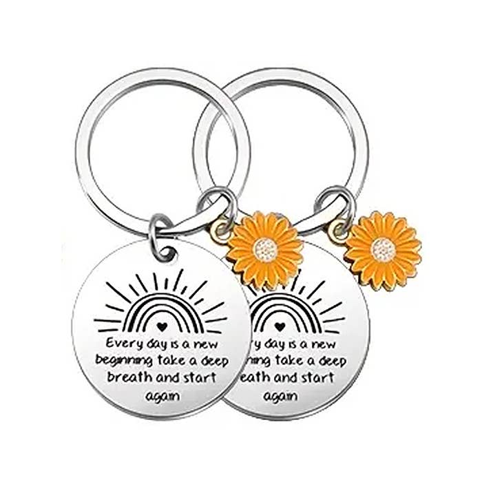 Jewelry Max - Wholesale Keychain - Unisex - ( K411 ) 2 PIECE SUNFLOWER INSPIRATIONAL KEYCHAIN SET