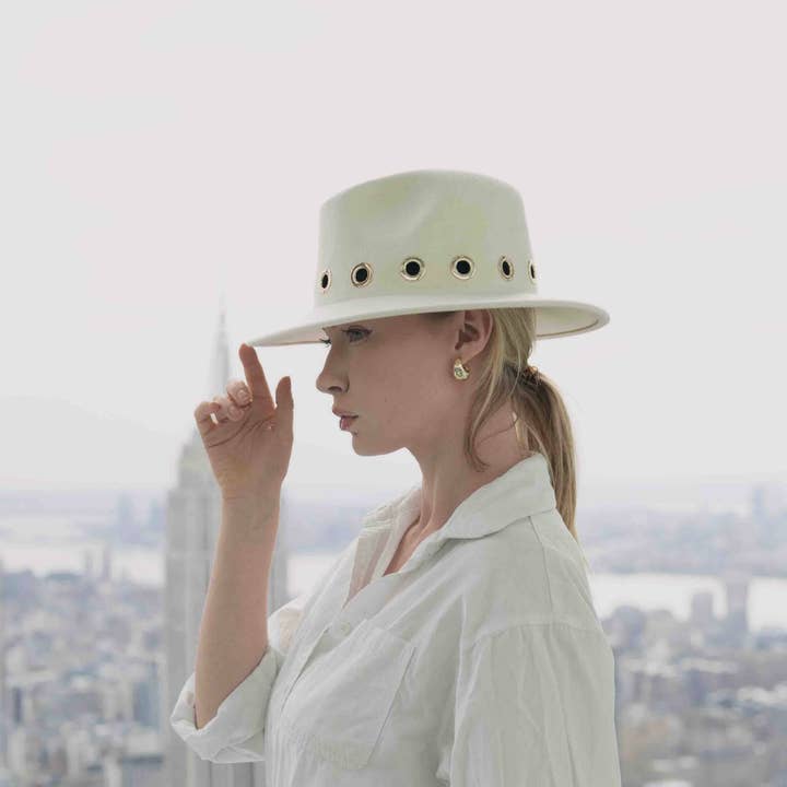 Chapeau OSLO Blanc for wholesale by Lastelier