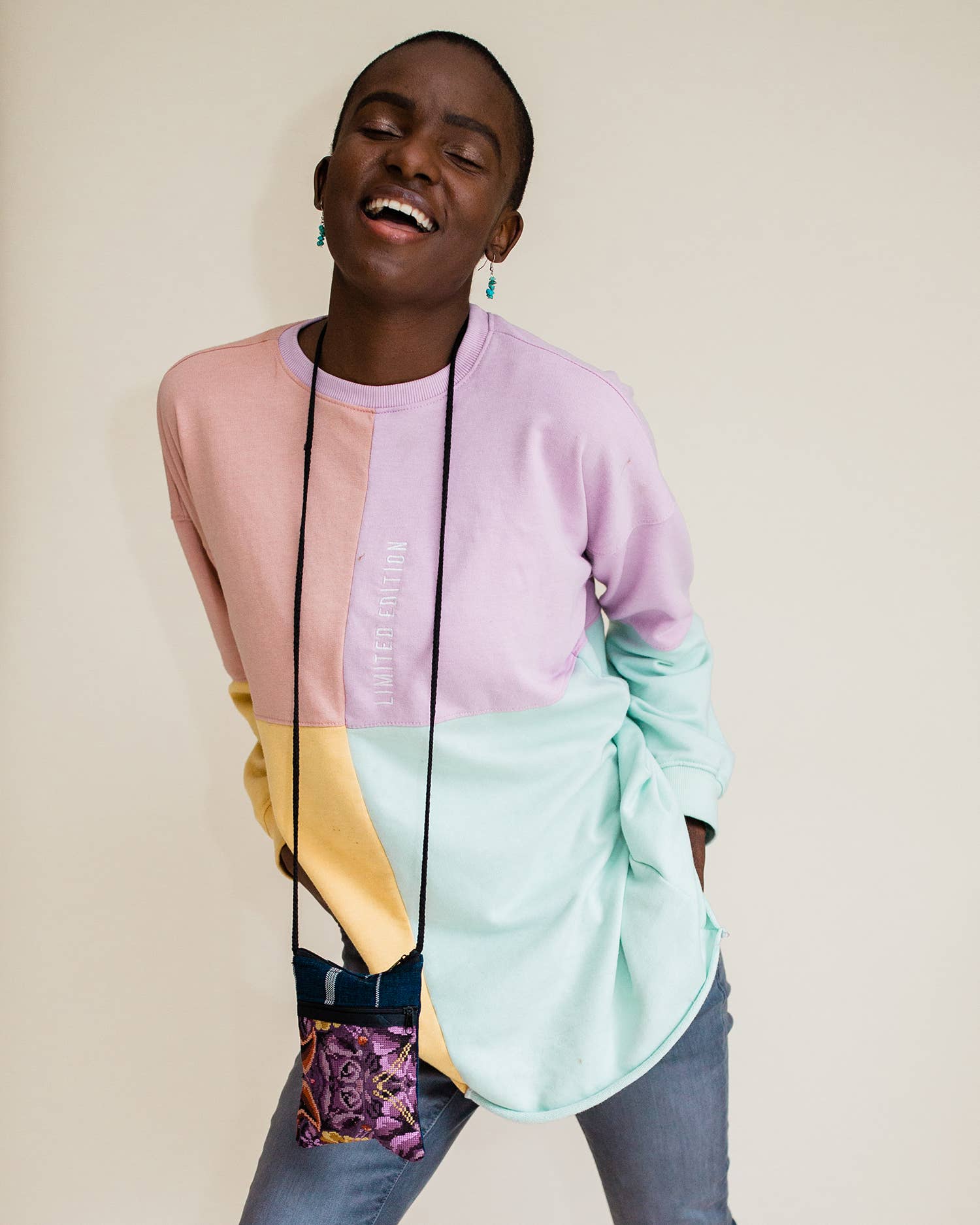 Lucia's Imports - Wholesale Crossbody Bag - Women's - Mini Passport1