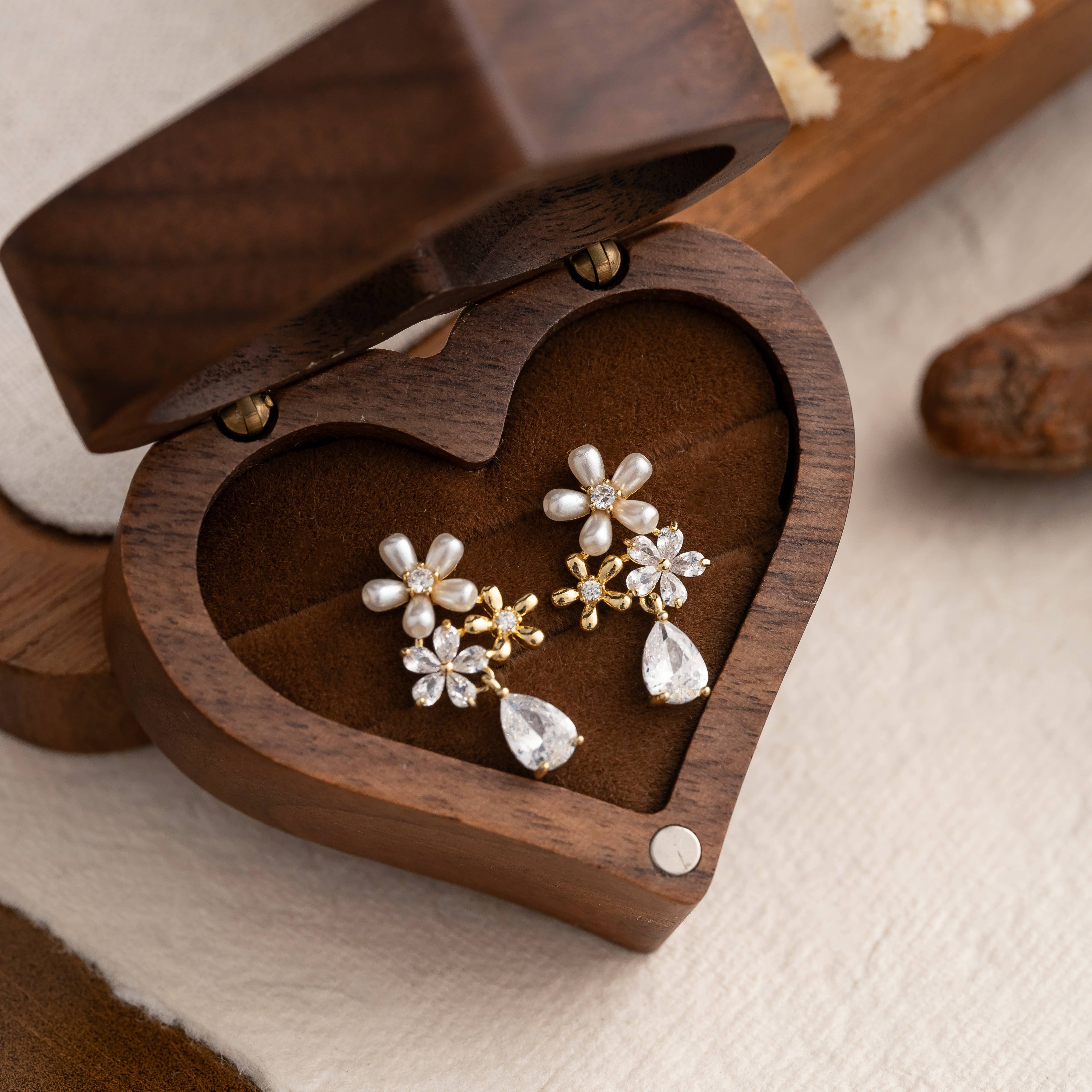 Drrtymagic - Wholesale Dangle Earrings - Freshwater Pearl Drop Earrings,Flower Pearl Dangle Earrings2