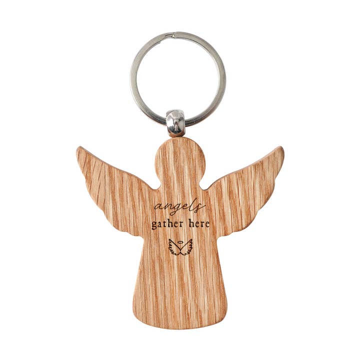 CGB Giftware – wholesale Keychain – Unisex – 'Angels Gather Here' Oak Angel Keyring1