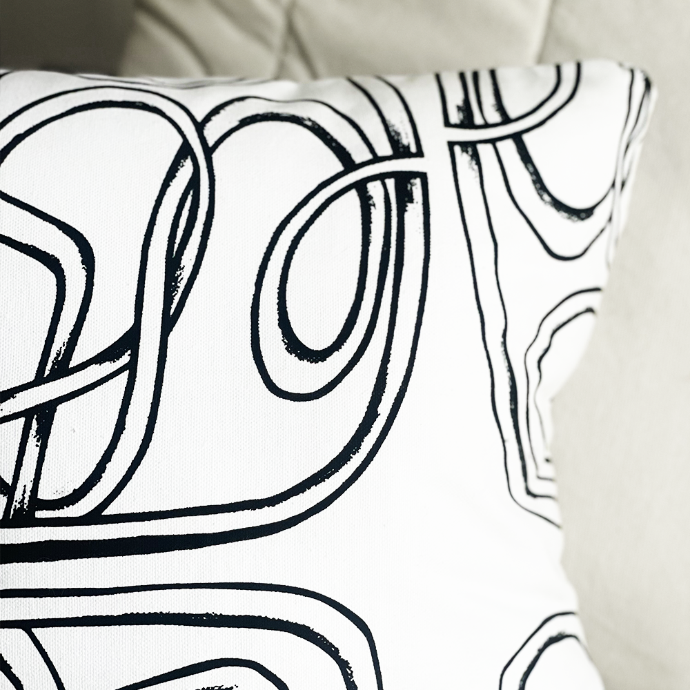 Ginger & Lime Print Shop - Wholesale Throw/Decorative Pillow - White Tangle Envelope Pillow Cover with Insert1