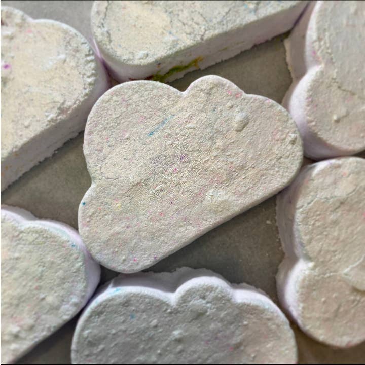 Cloud 9 Bath Bomb for wholesale by Velvet Riot Co