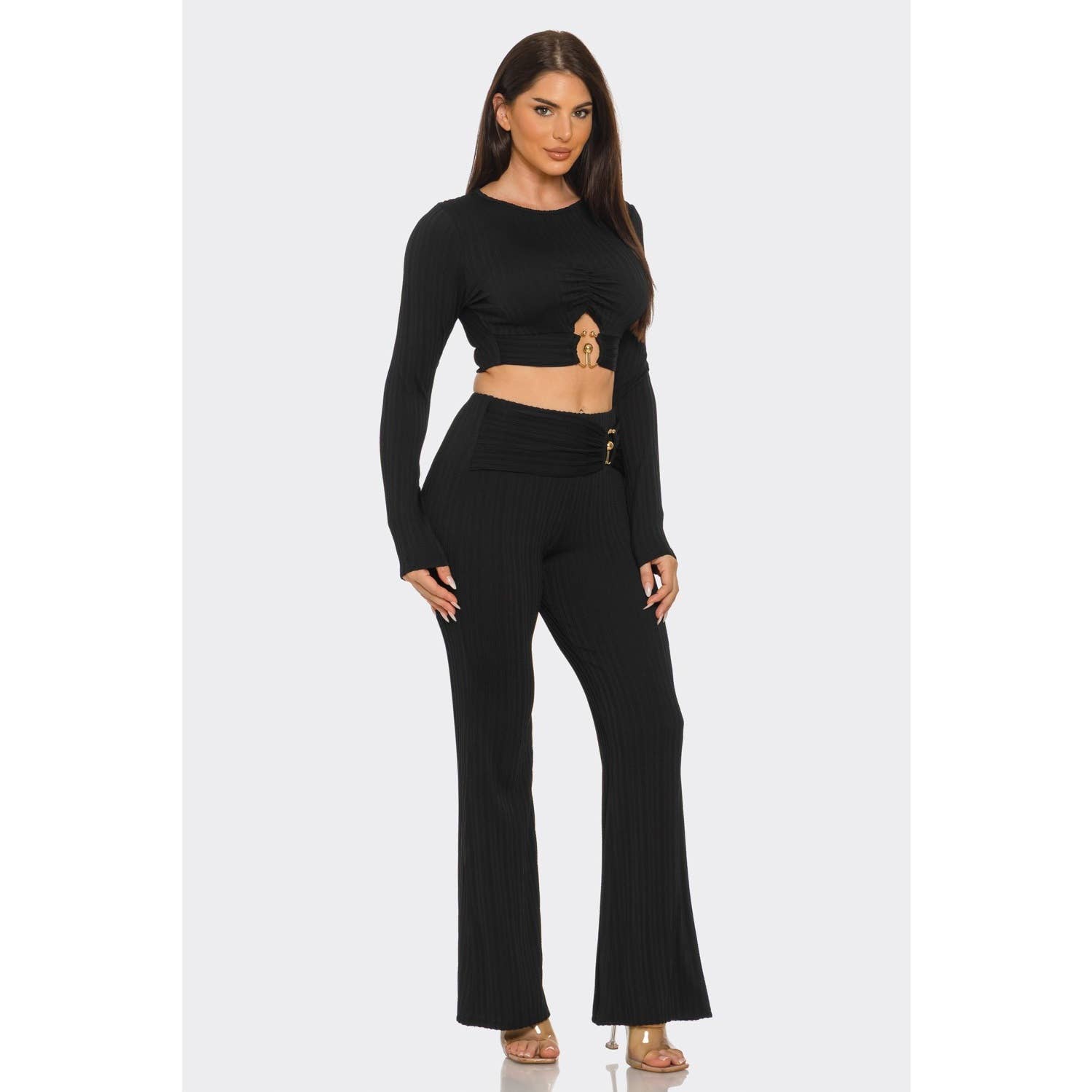 DORCAS – Conjunto de top e calça (roupa NÃO Casual) - Mulher por atacado – Conjunto de Top com Recortes e Anel Metálico e Calças com Franzido9