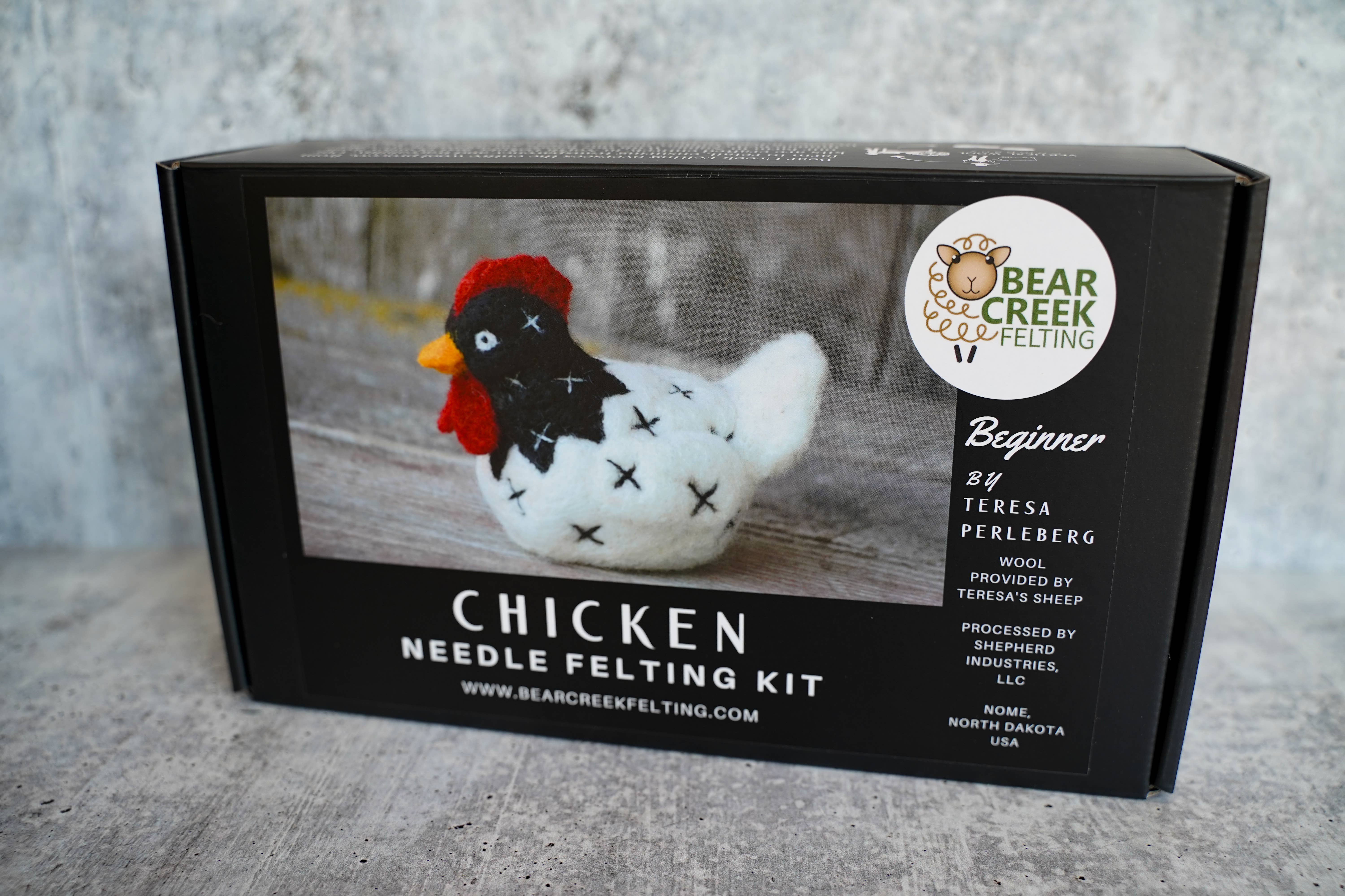 Bear Creek Felting - Wholesale Craft Sewing Kit - Chicken Needle Felting Kit (Beginner)1