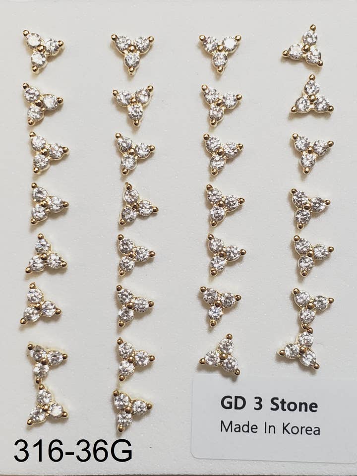 Anello da naso a sfera in oro con 3 pietre per la vendita all'ingrosso da parte di etreM