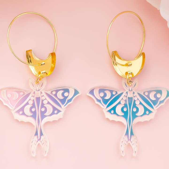 Boucles d'oreilles célestes Créoles holographiques Moth & Moon pour la vente par Momenti di Vita