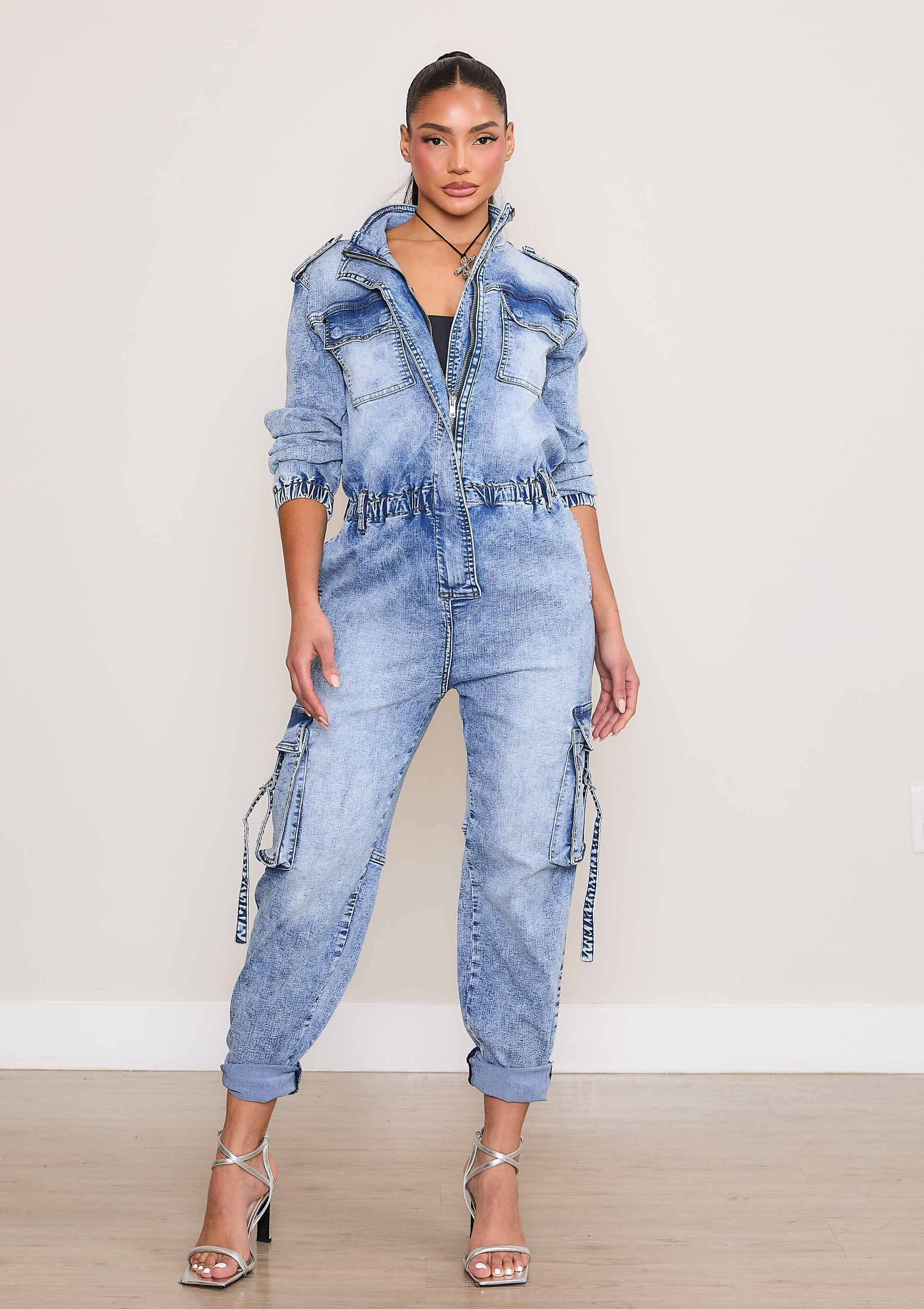 Wholesale Ladies Non-Stretch Enzyme Wash Short Women Denim Jumpsuit with  Belt - China Denim and Jeans price | Made-in-China.com