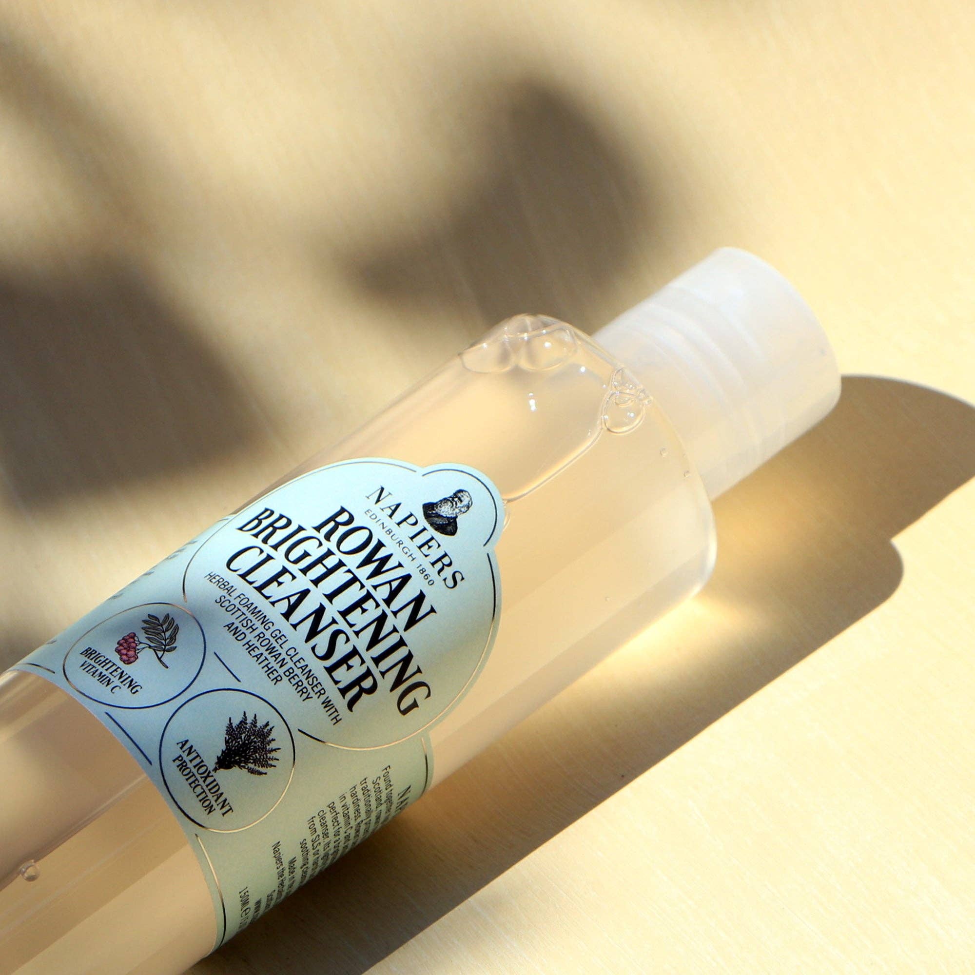 Napiers - Wholesale Facial Cleanser - Napiers Rowan Brightening Gel Cleanser4