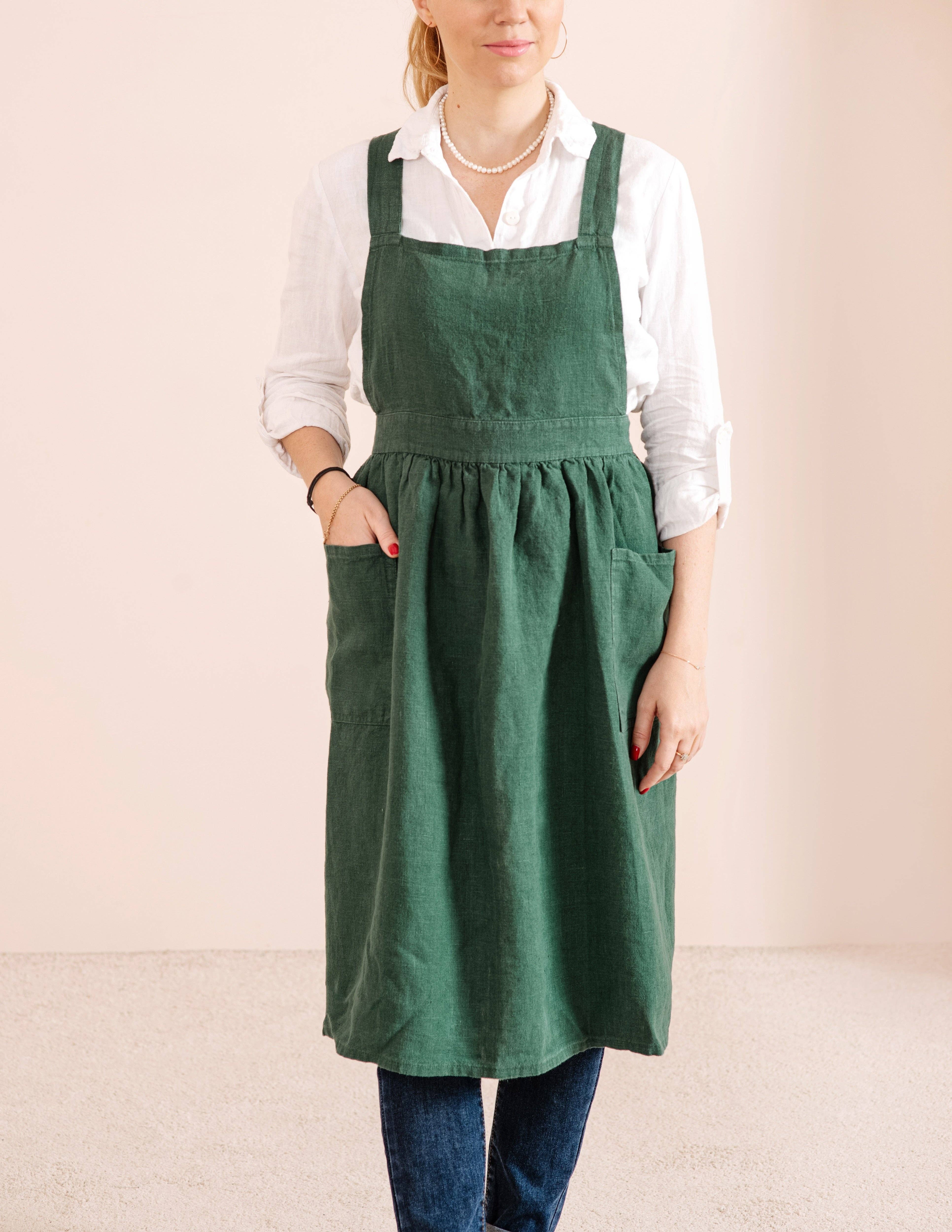 LinenQ - Wholesale Apron - Linen pinafore apron dress in various colors2