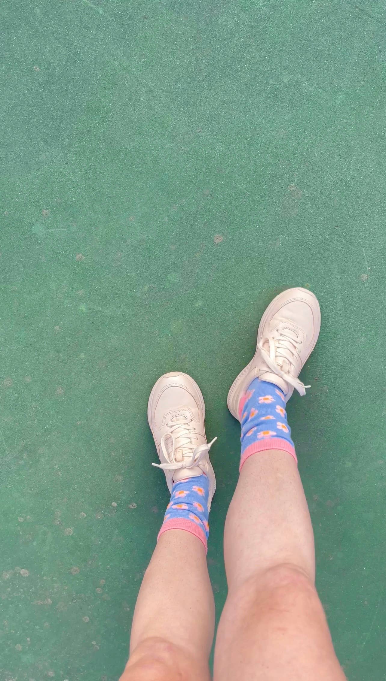 Girl Gang Craft - Wholesale Socks - Women's - Flower Power Socks1