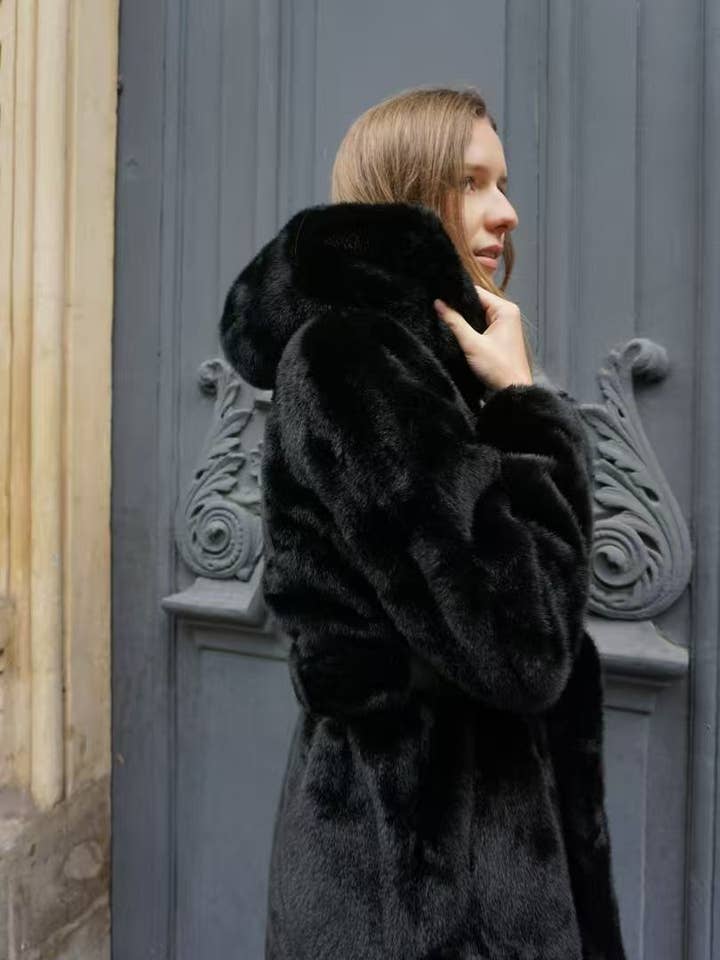 CIAO MILANO - Wholesale Fur/Faux Fur Coat - Women's - 284013 Cozy Hooded Coat11