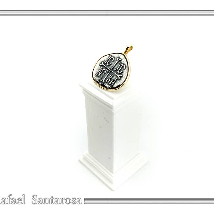 Protection cross coin 18k gold Jesus Christ Wins necklace for wholesale by RAFAEL SANTAROSA