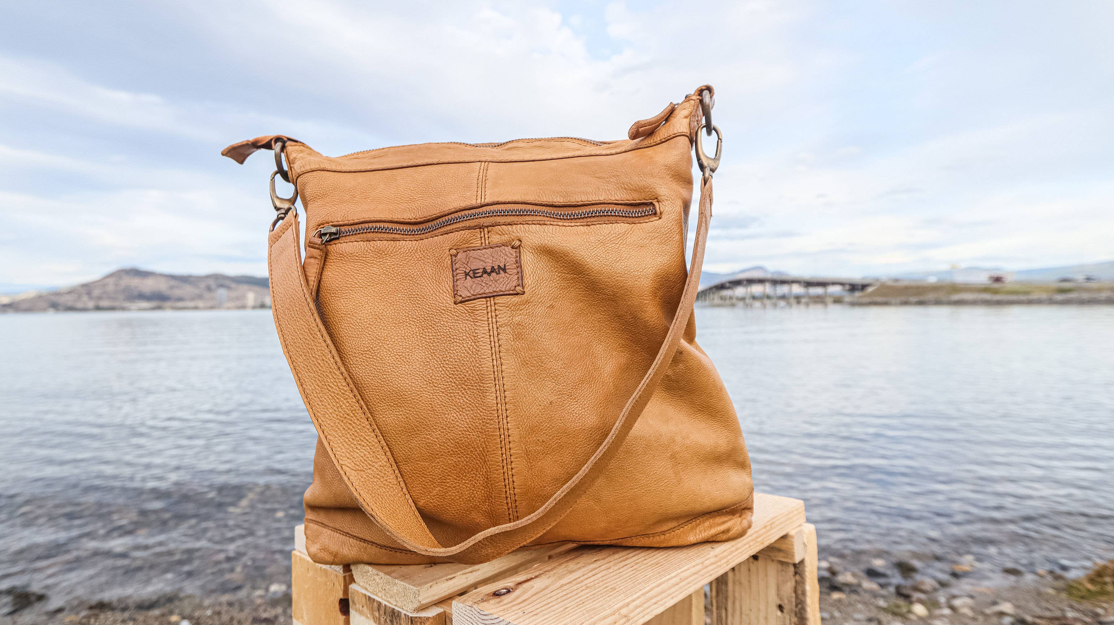 Keaan Leather Goods – Engroshandel Skuldertaske – til kvinder – [GIULIA] HOBO & CROSSBODY | SMØR BLØDT OKSEKØD LÆDER14