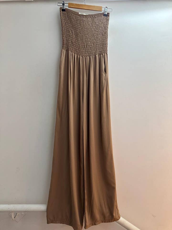 LORIANE - Wholesale Jumpsuit - Women's - 7382D One size flowing strapless jumpsuit with pocket4