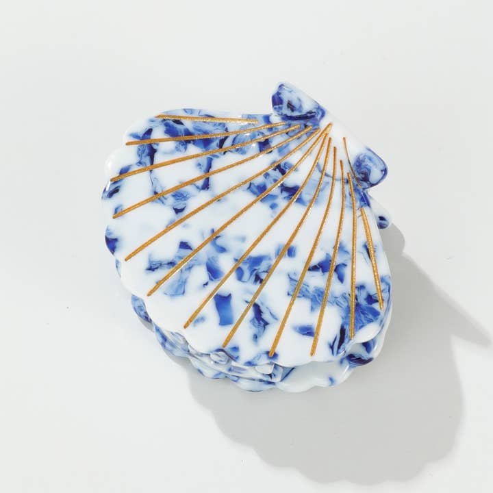 MILK X SODA SEA SHELL PEARL HAIR CLIP BLUE MILK X SODA SEA SHELL PEARL HAIR CLIP BLUE