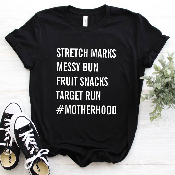 #motherhood grafisch t-shirt voor wholesale door Makayla Grace
