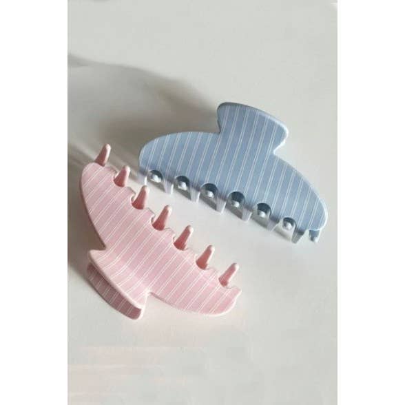 JOSSLYN by wall to wall - Wholesale Hair Clip - Women's - JUMBO STRIPE PLAID OVAL HAIR CLAW CLIPS | 40H102011