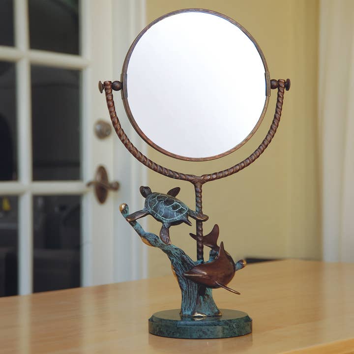 Miroir Dauphin et Tortue pour la vente par SPI Home