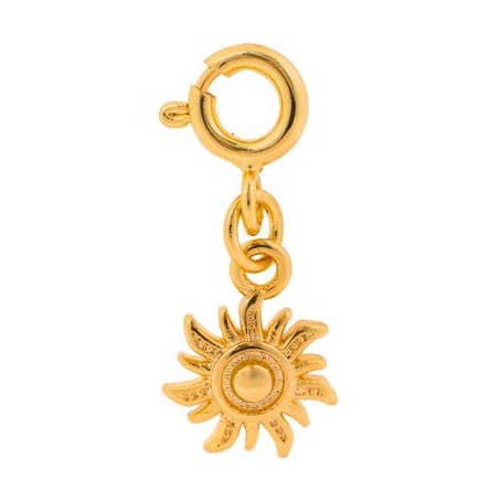 GYLDEN SOL AMULETTE for engroshandel hos Charmed By The Crowns