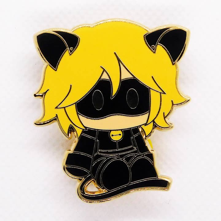 Cat Hard Enamel Pin - Plush Friends Set for wholesale by Teasuii