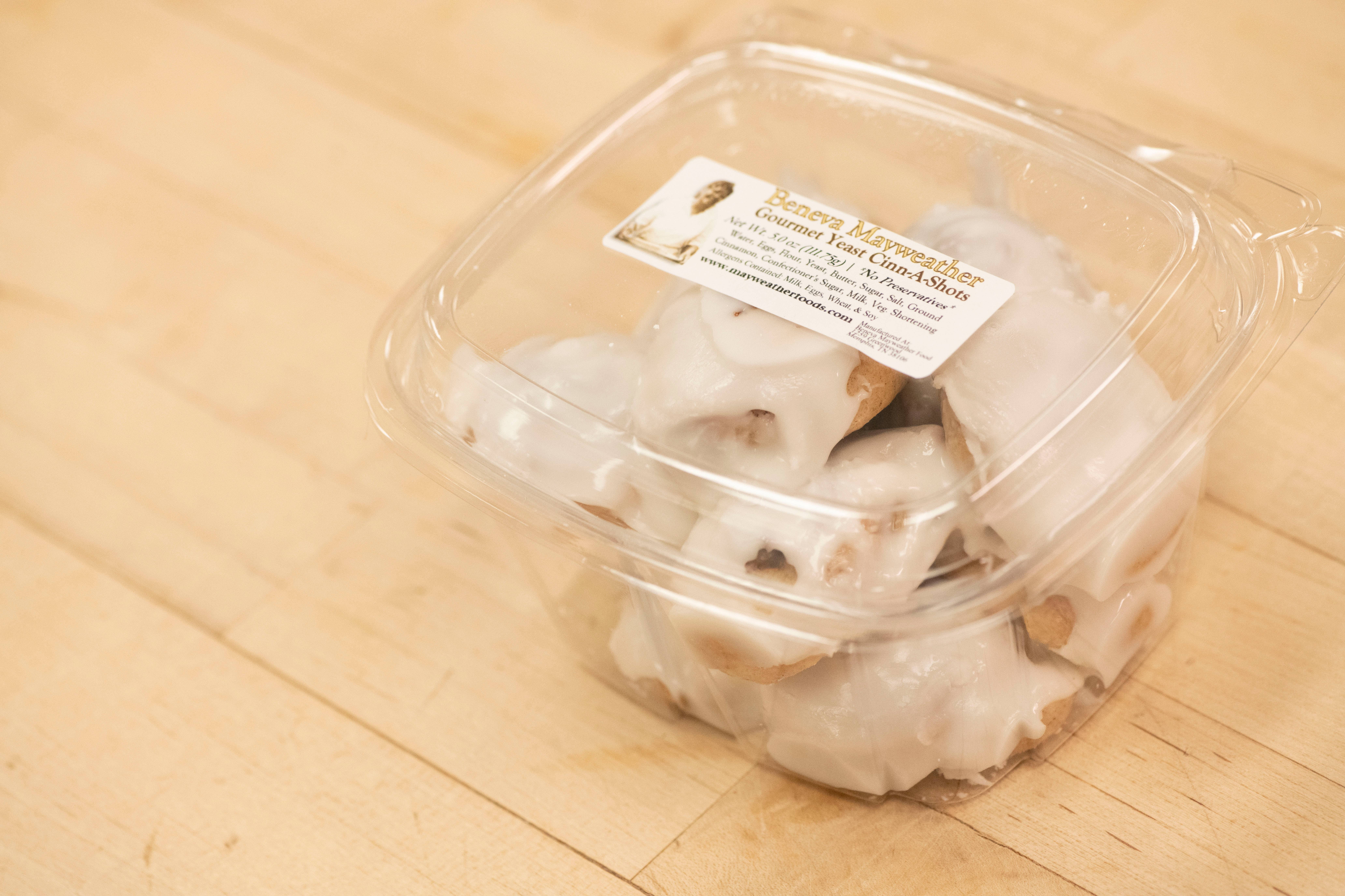 Beneva Mayweather Foods - Venta al por mayor Galletas - Cinn-A-Shots de levadura gourmet casera de Beneva Mayweather2