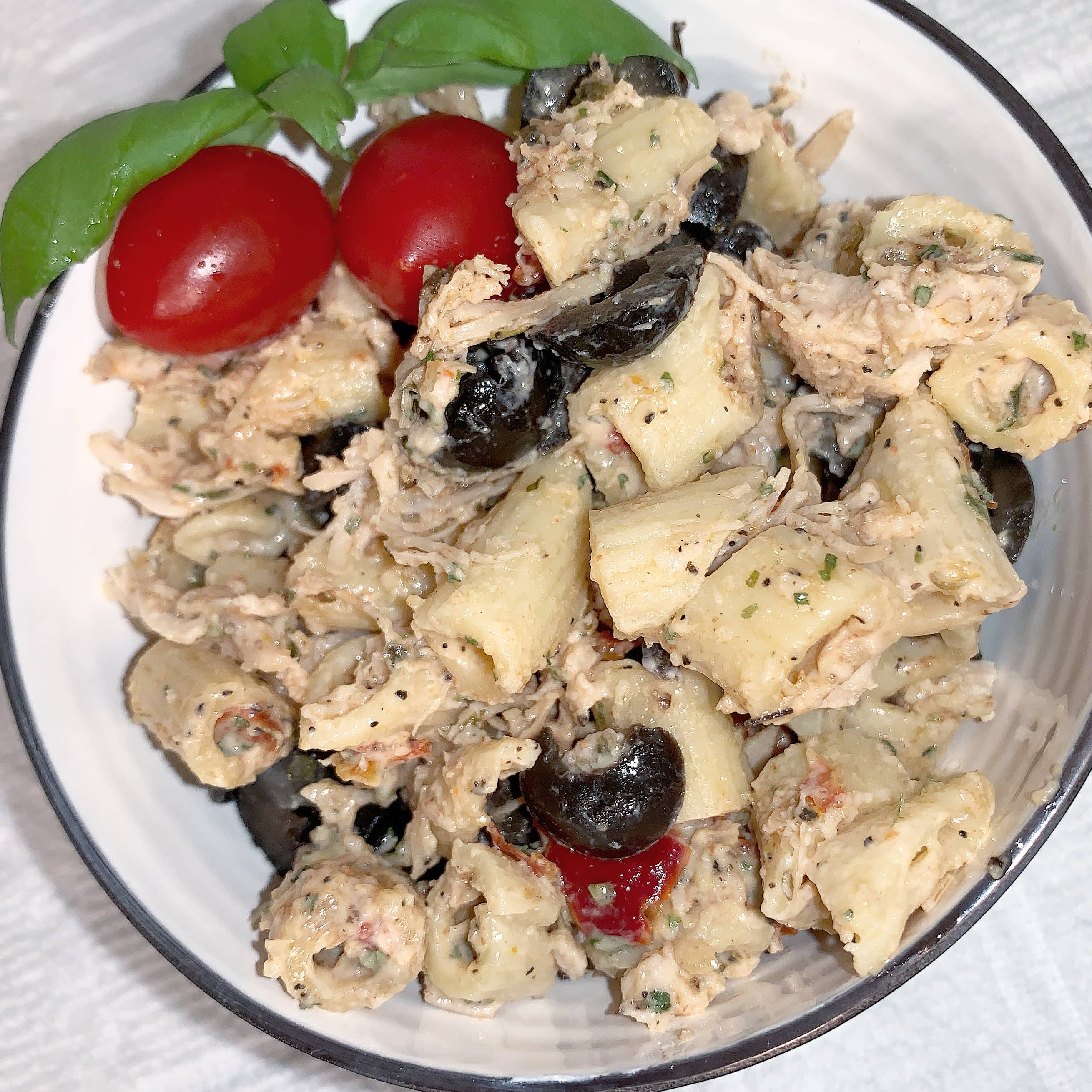 Mad Dash Mixes - Wholesale Pasta - 	Mediterranean Pasta Salad2