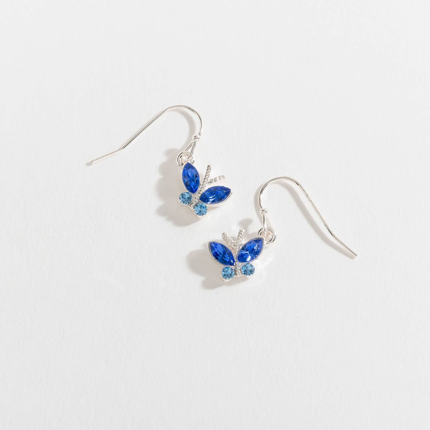Howard's - Vente Boucles d'oreilles pendantes - Boucles d'oreilles pendantes Blue Stone Butterfly Ear Sense2