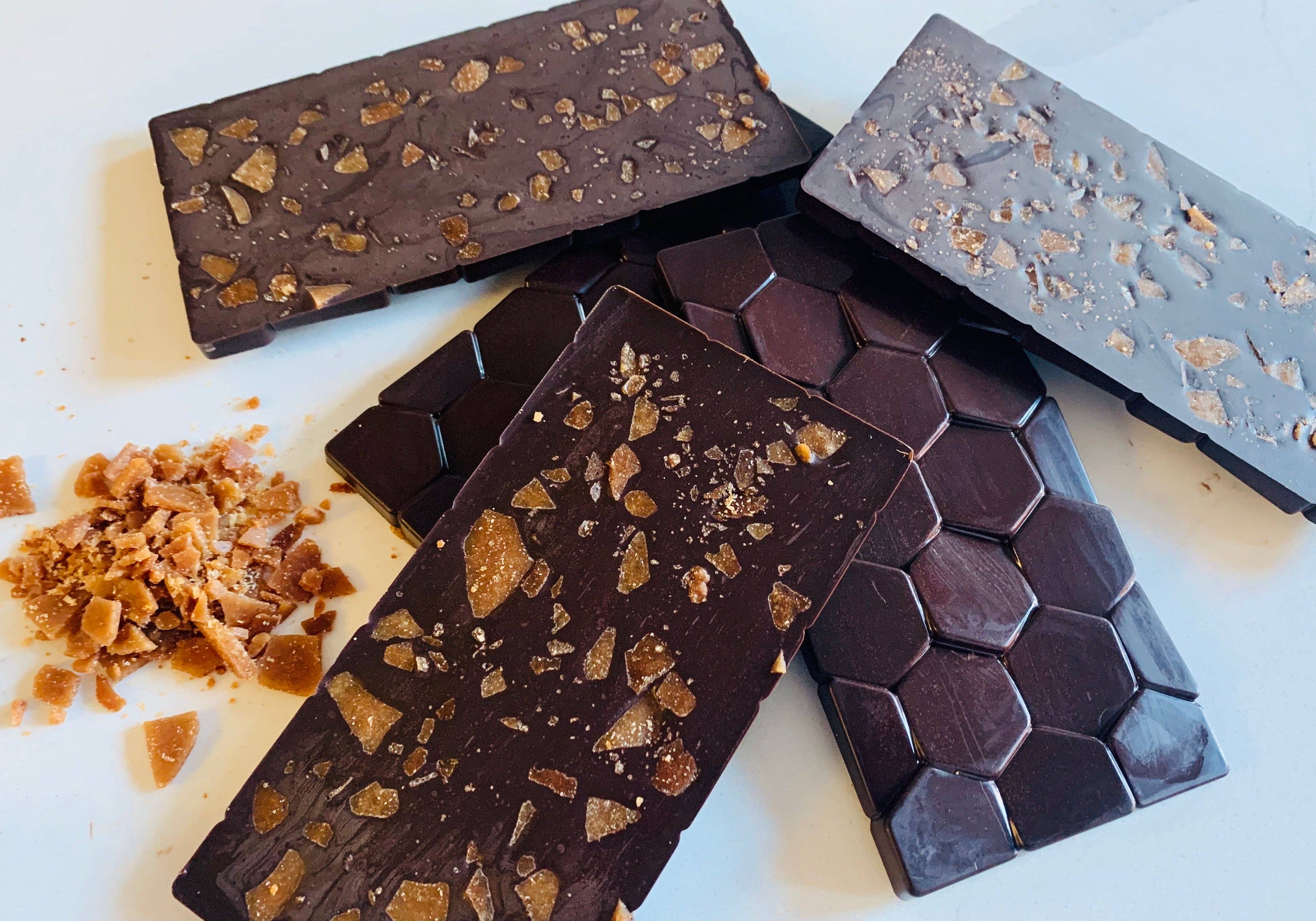 The Organic House - Chocolate Maker - Wholesale Chocolate Bar - Dark Chocolate with Salted Caramel Pieces1