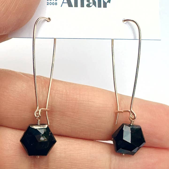 Kidney Earrings - Spinel - Hexagon - Gold for wholesale by Mrs. Robinson's Affair