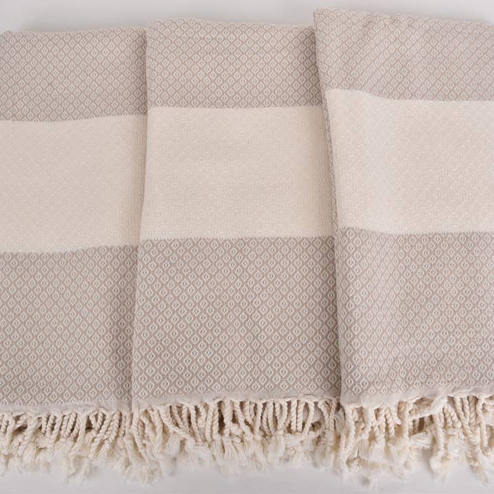 Organic Turkish Towels – wholesale Beach towel – Personalized Towel, Elegant Fouta Towel7