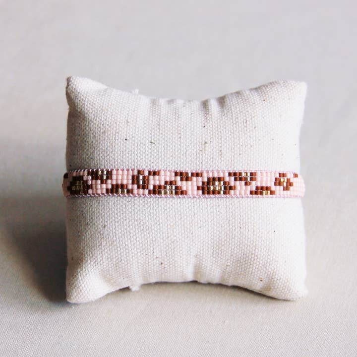 Bazou – wholesale Woven/braided bracelet – Weaving bracelet with leopard print - cognac/peach