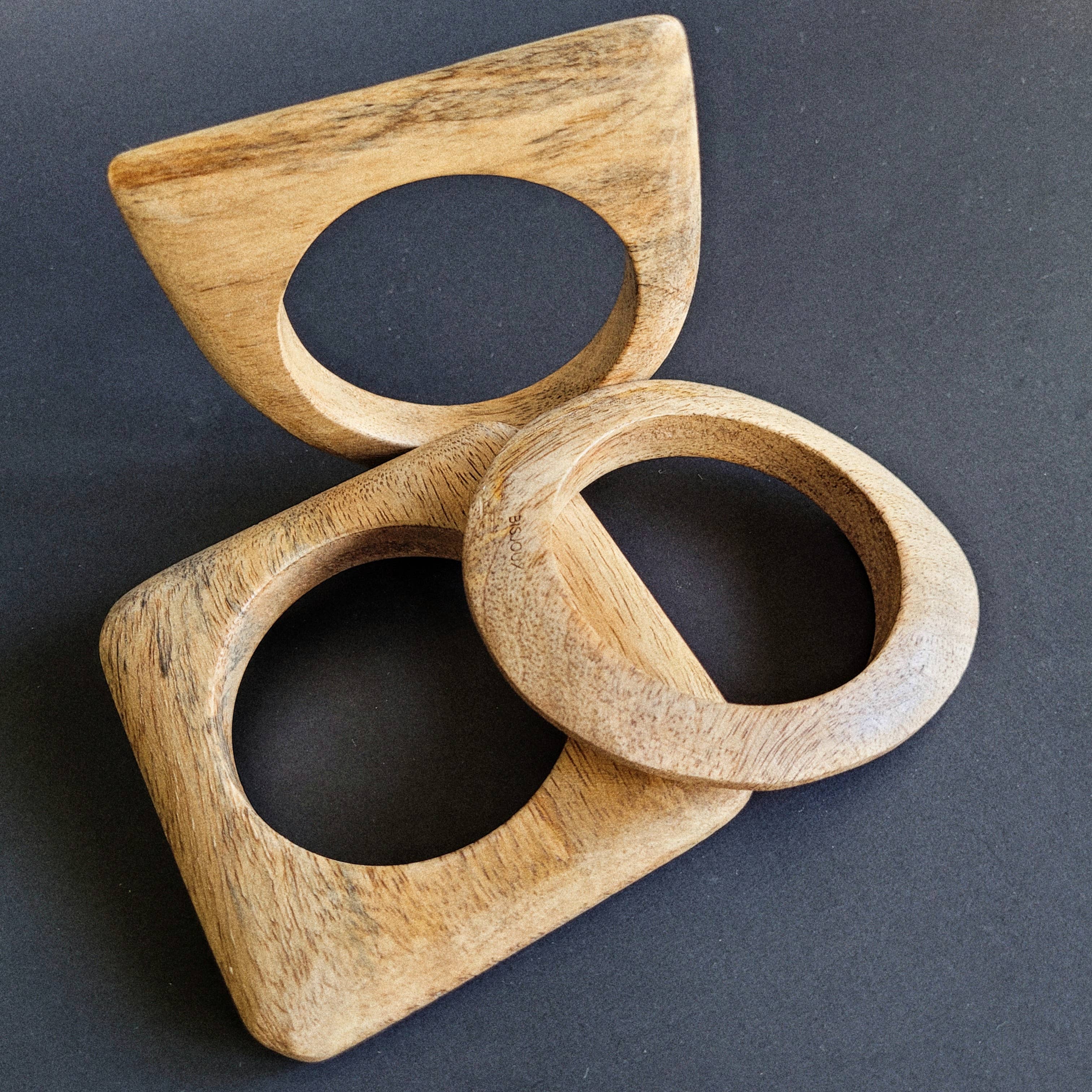 Bisjoux - Wholesale Bangle Bracelet - Bare orchard wood designer bangle bracelet9