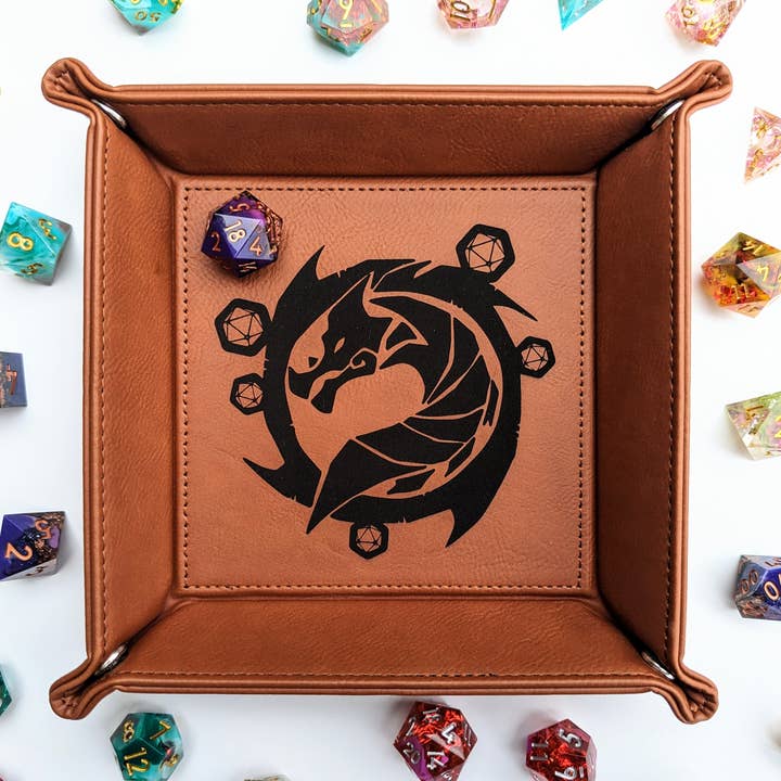 NTSD Gaming and Bookish Goods - Vente Dé - The Waiting Wyvern - Plateau à dés en cuir végétalien