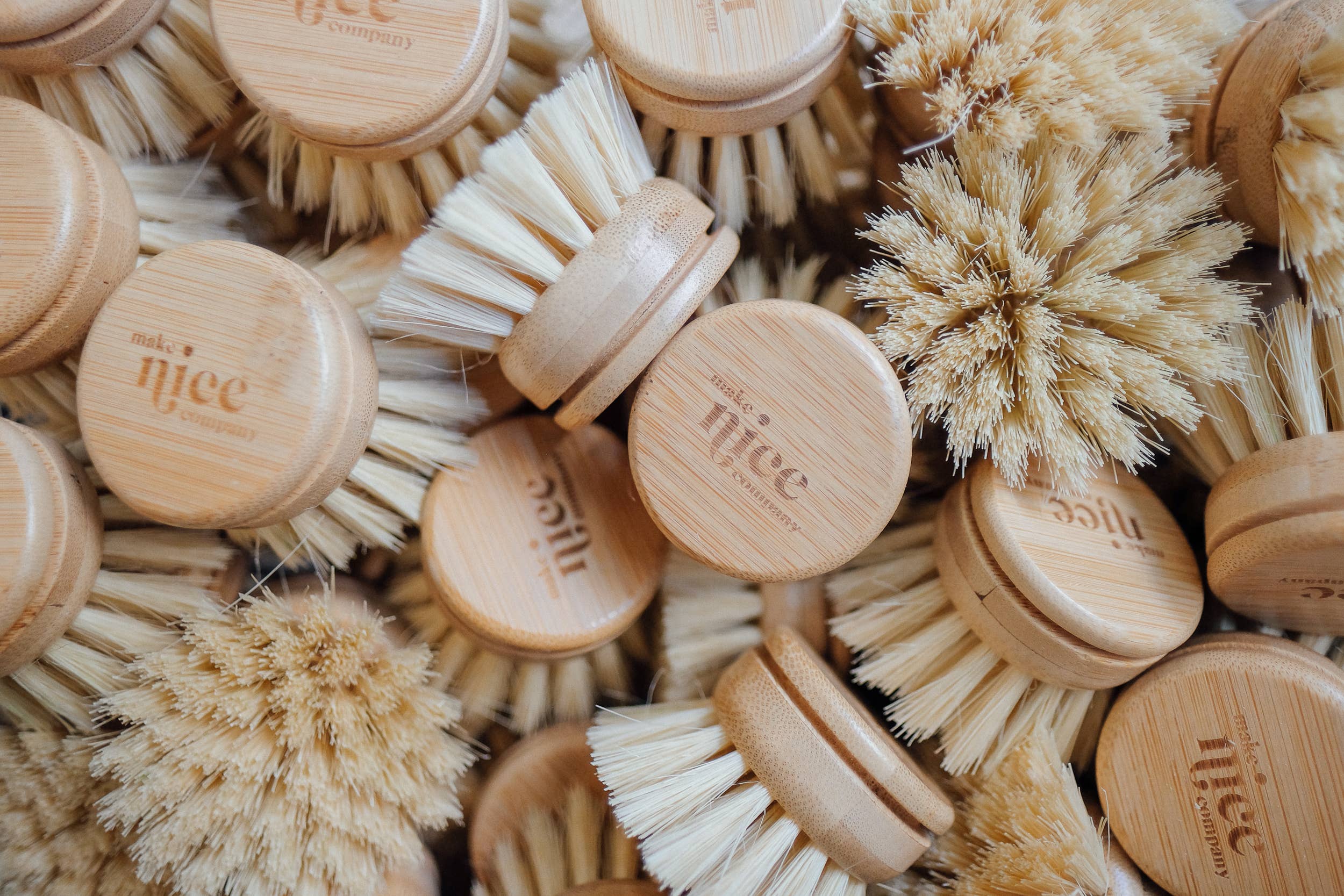 Make Nice Company - Wholesale Cleaning Brush - Dish Brush Replacement Head1