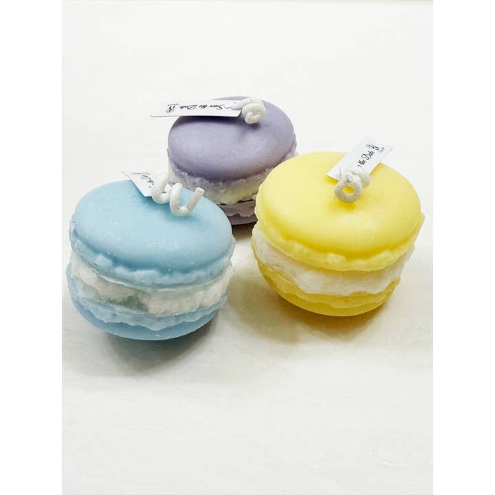 MIX COLOR Candle of Macaron with Scents for wholesale on Faire1