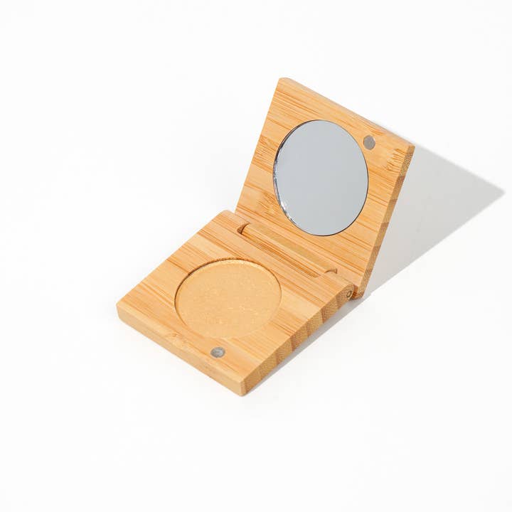 Zerra & Co. - Wholesale Makeup Highlighter - Pressed Mineral Highlighter | Refillable Zero Waste Makeup2