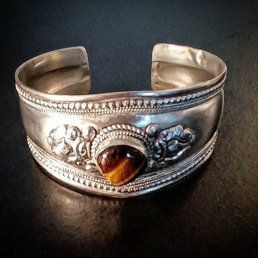 Unique Brand - Wholesale Cuff bracelet - Pokhara Tibetan Bracelet3