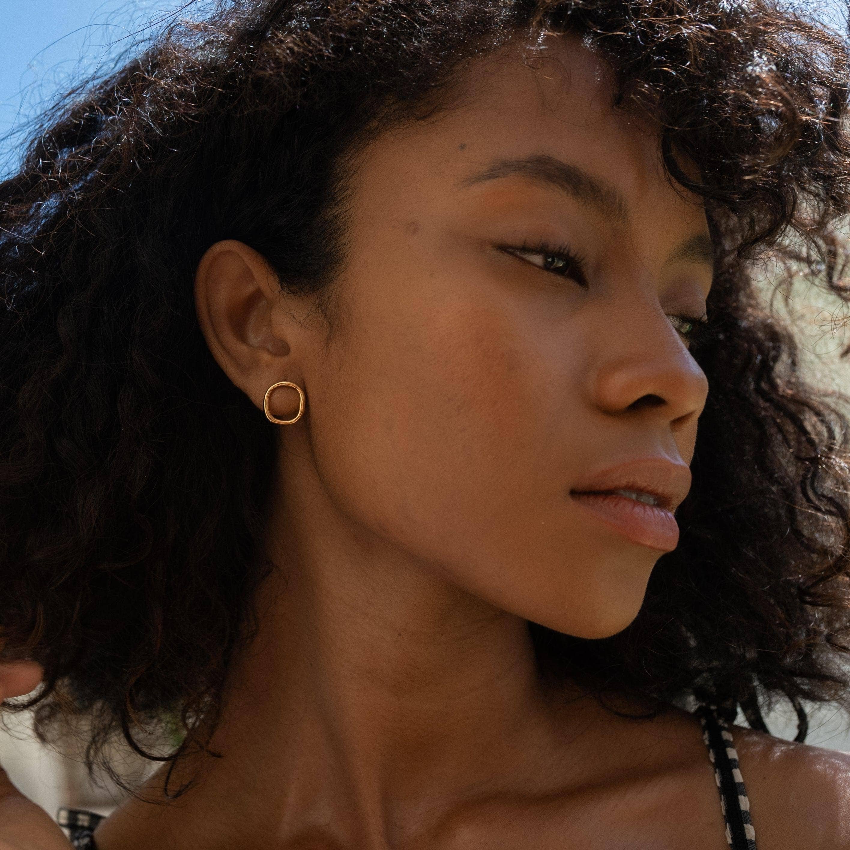 Made By Nami - Wholesale Stud/Post Earrings - Earrings Big Circle | Gold3