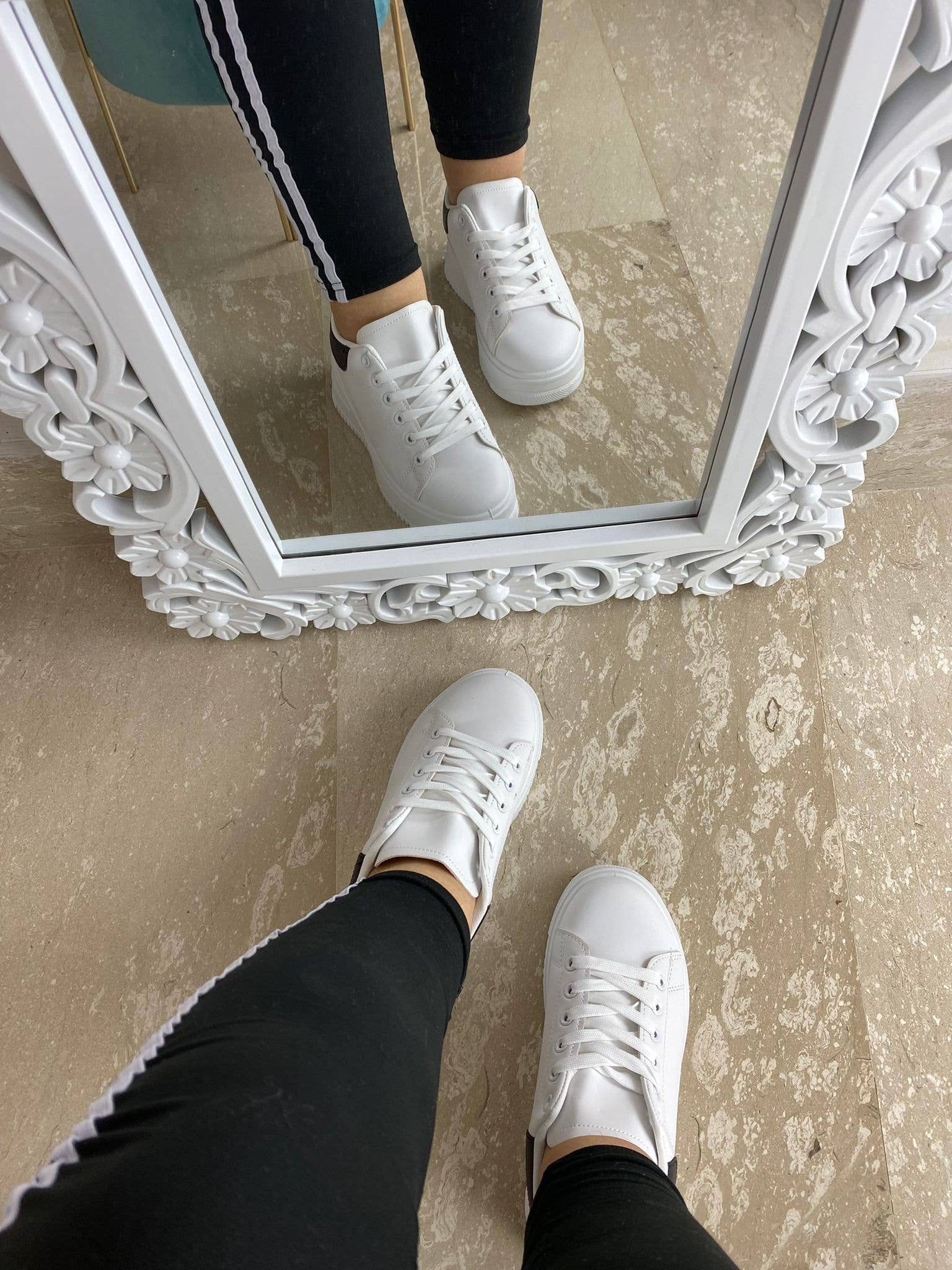 Vera Shop - Wholesale Lifestyle Sneakers - Women's - PLATFORM SNEAKERS10