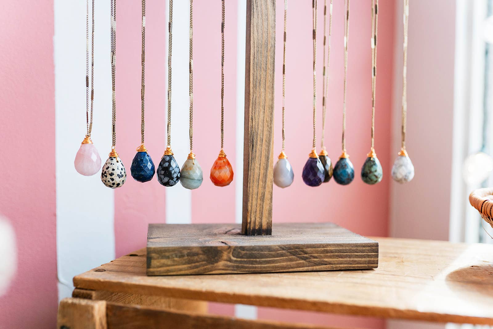 Bella Vita Jewelry – wholesale Pendant/charm necklace – Zara Natural Stone Drop Necklace | Amazonite11