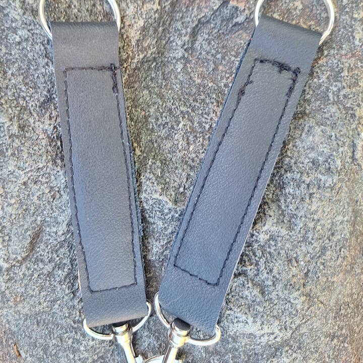 Old Bagzz - Wholesale Keychain - Unisex - Assorted Reclaimed Leather Key Fob1