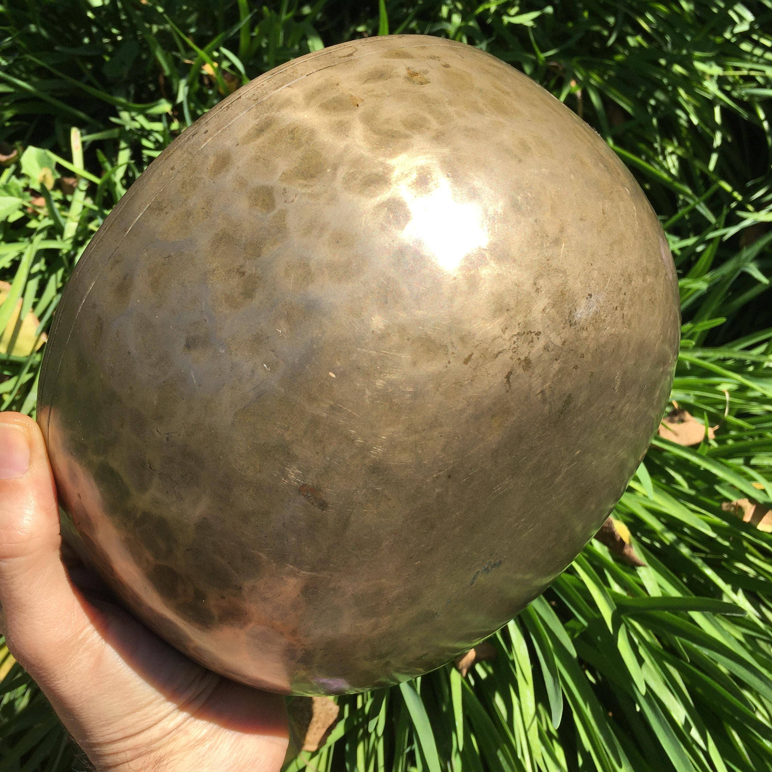 Wildheart Crystals - Wholesale Meditation Supplies - AAA Vintage Hand Hammered Tibetan Singing Bowl 9.258