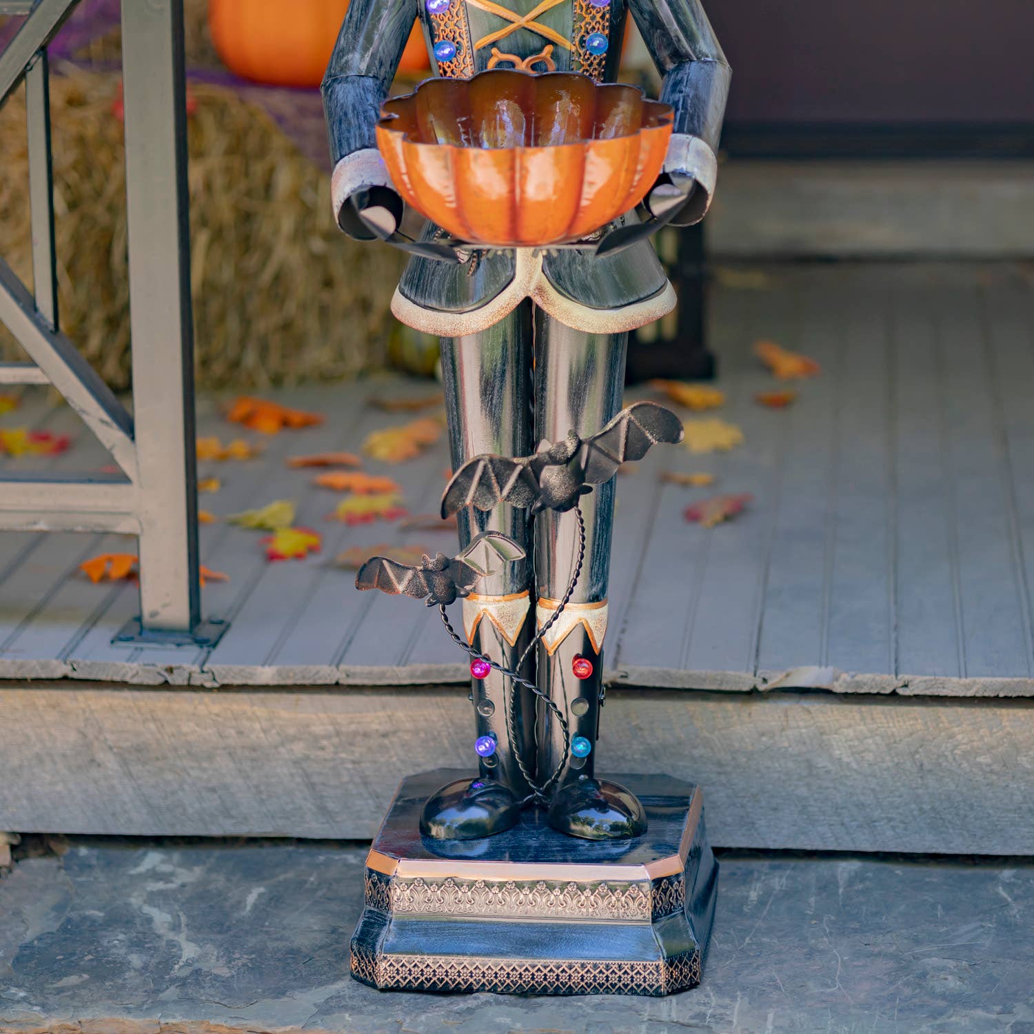 Zaer Ltd. International - Vente Figurine décorative - Décoration et bol à bonbons Pumpkin Soldier avec LED5