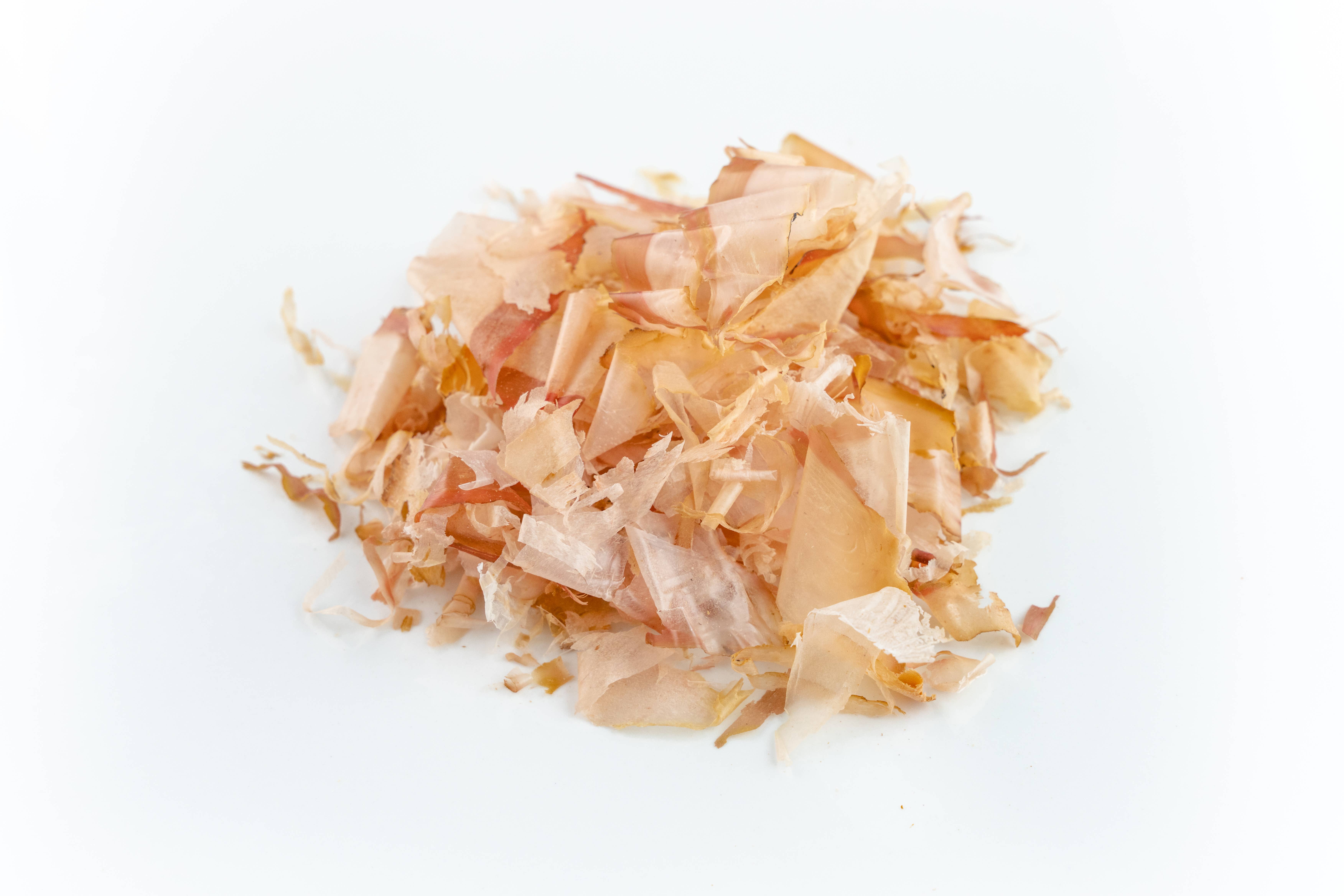 Earthly Pet Company – Großhandel Leckerlis – Hund – Cat Sushi Bonito-Flocken5