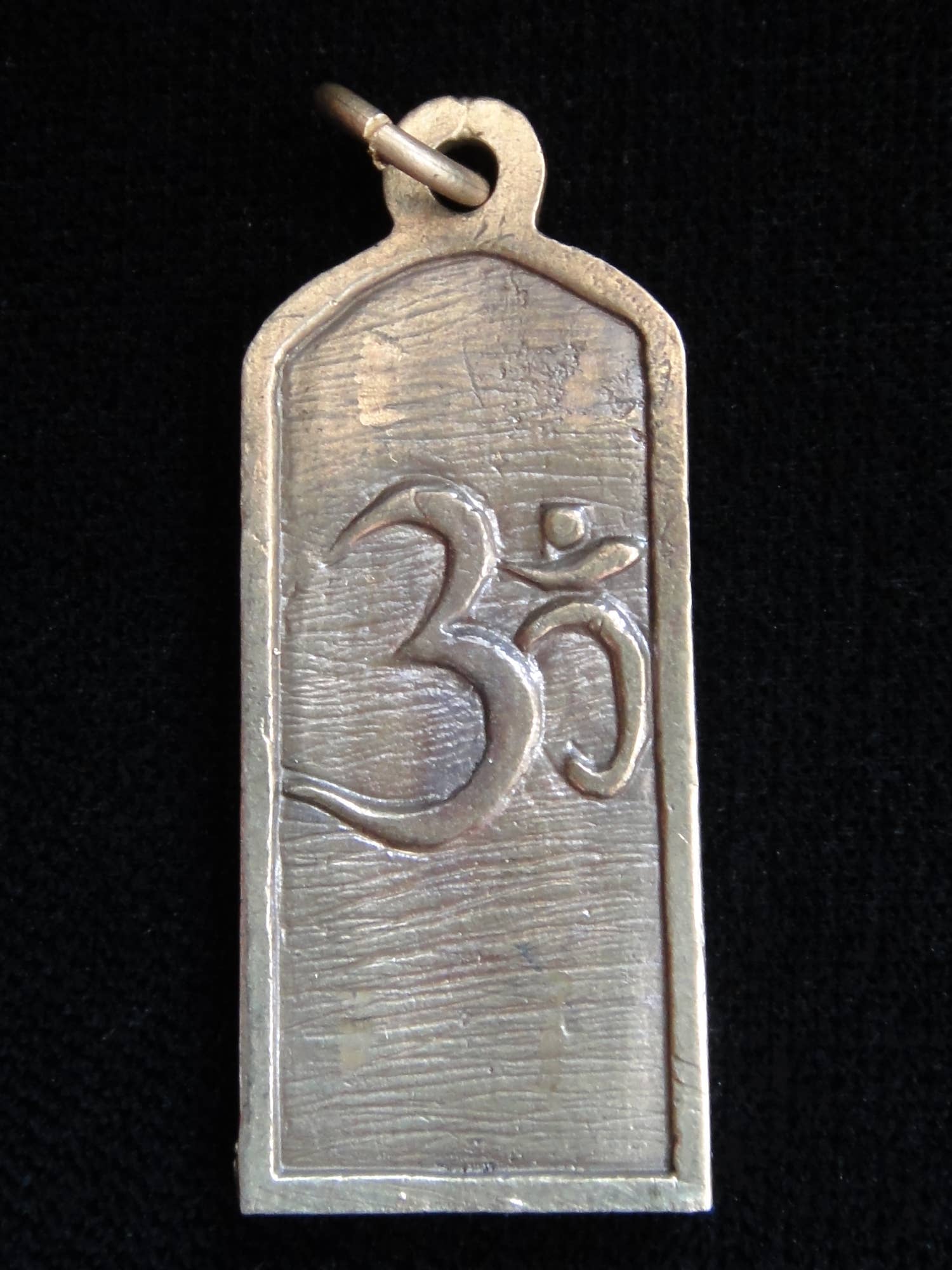 Tika - Wholesale Individual Charm/Pendant - Brass Deity Pendant- Krishna2