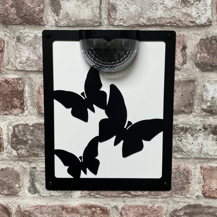 Florys Online – wholesale Outdoor ornament/decor – Butterfly Solar Light Wall Plaque3
