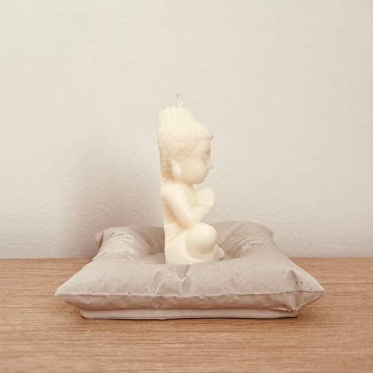 Sweet-Deco Creative - Wholesale Novelty Candle - Hand cast little Buddha candle
